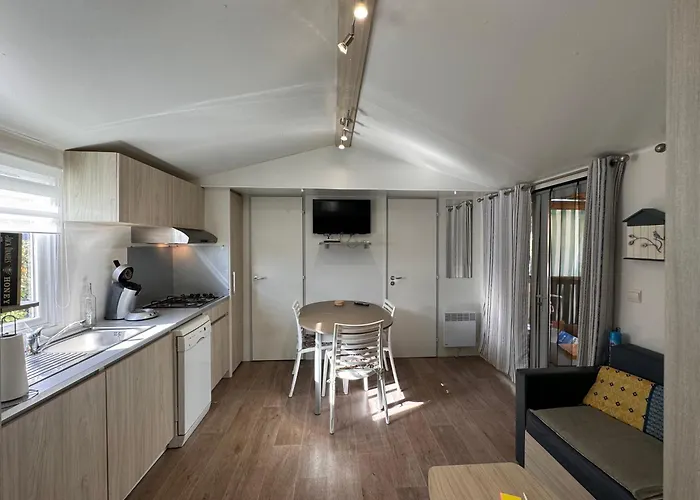 à - Terrasse Campeggio